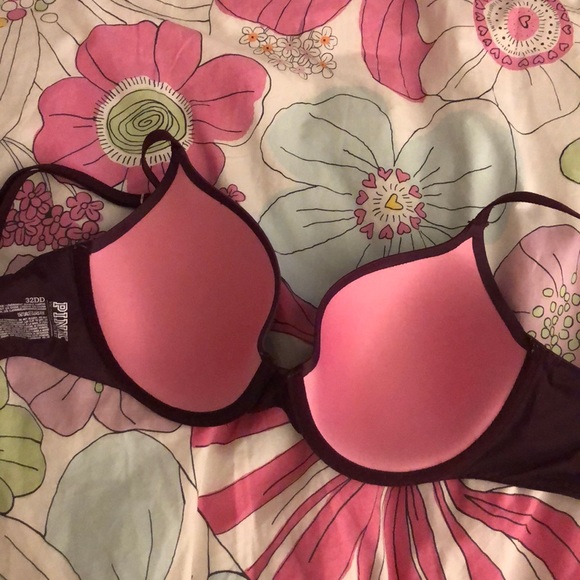 PINK by VS Campus lightly lined t shirt bra - Picture 2 of 5